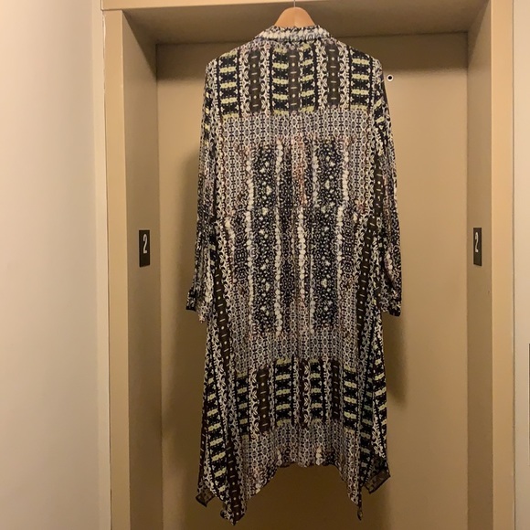 TAHARI A-Line collared dress with tie belt - Picture 4 of 4